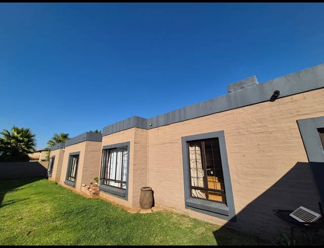 4 BEDROOM HOUSE FOR SALE IN ARDENWOLD SH